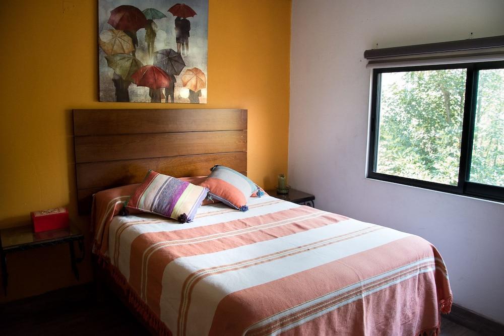 Hotel Cuatro Puertas 3*
